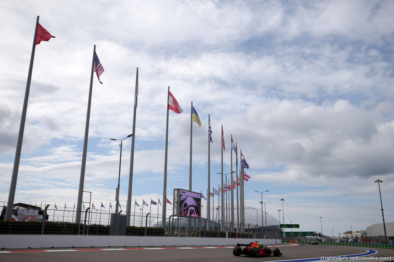 GP RUSSIA, 28.09.2018 - Prove Libere 1, Daniel Ricciardo (AUS) Red Bull Racing RB14