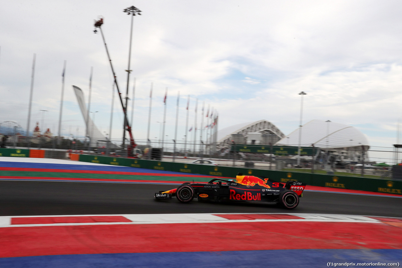 GP RUSSIA, 28.09.2018 - Prove Libere 2, Max Verstappen (NED) Red Bull Racing RB14