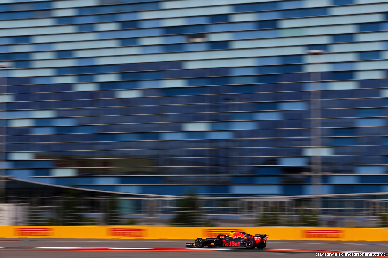 GP RUSSIA, 28.09.2018 - Prove Libere 2, Daniel Ricciardo (AUS) Red Bull Racing RB14