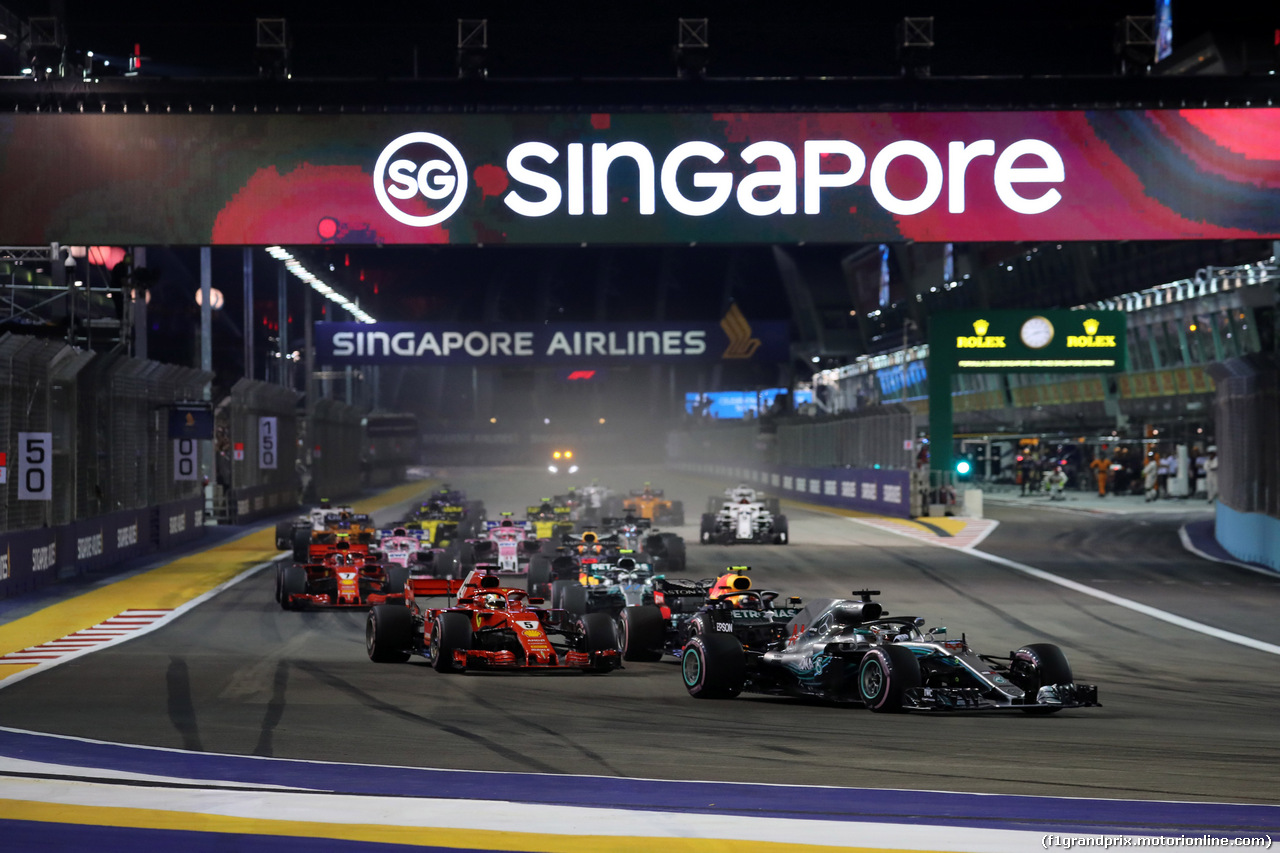 GP SINGAPORE, 16.09.2018 - Gara, Start of the race