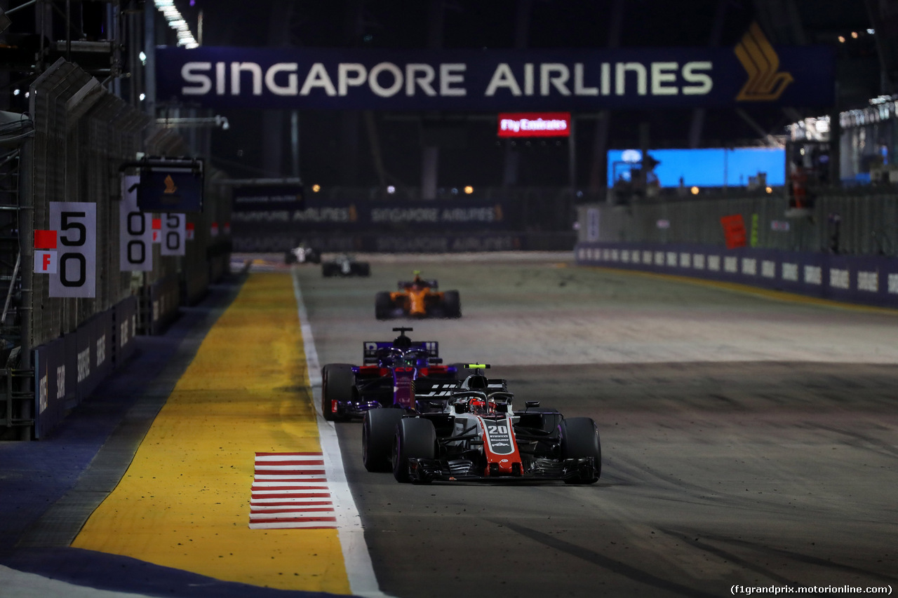 GP SINGAPORE, 16.09.2018 - Gara, Kevin Magnussen (DEN) Haas F1 Team VF-18
