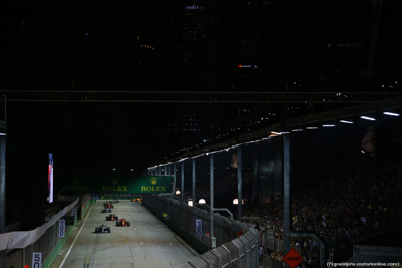 GP SINGAPORE, 16.09.2018 - Gara, Lewis Hamilton (GBR) Mercedes AMG F1 W09