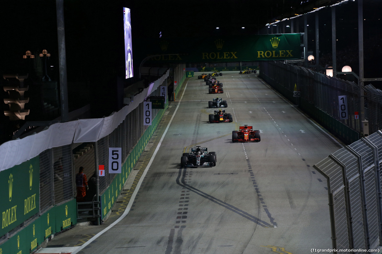 GP SINGAPORE, 16.09.2018 - Gara, Lewis Hamilton (GBR) Mercedes AMG F1 W09