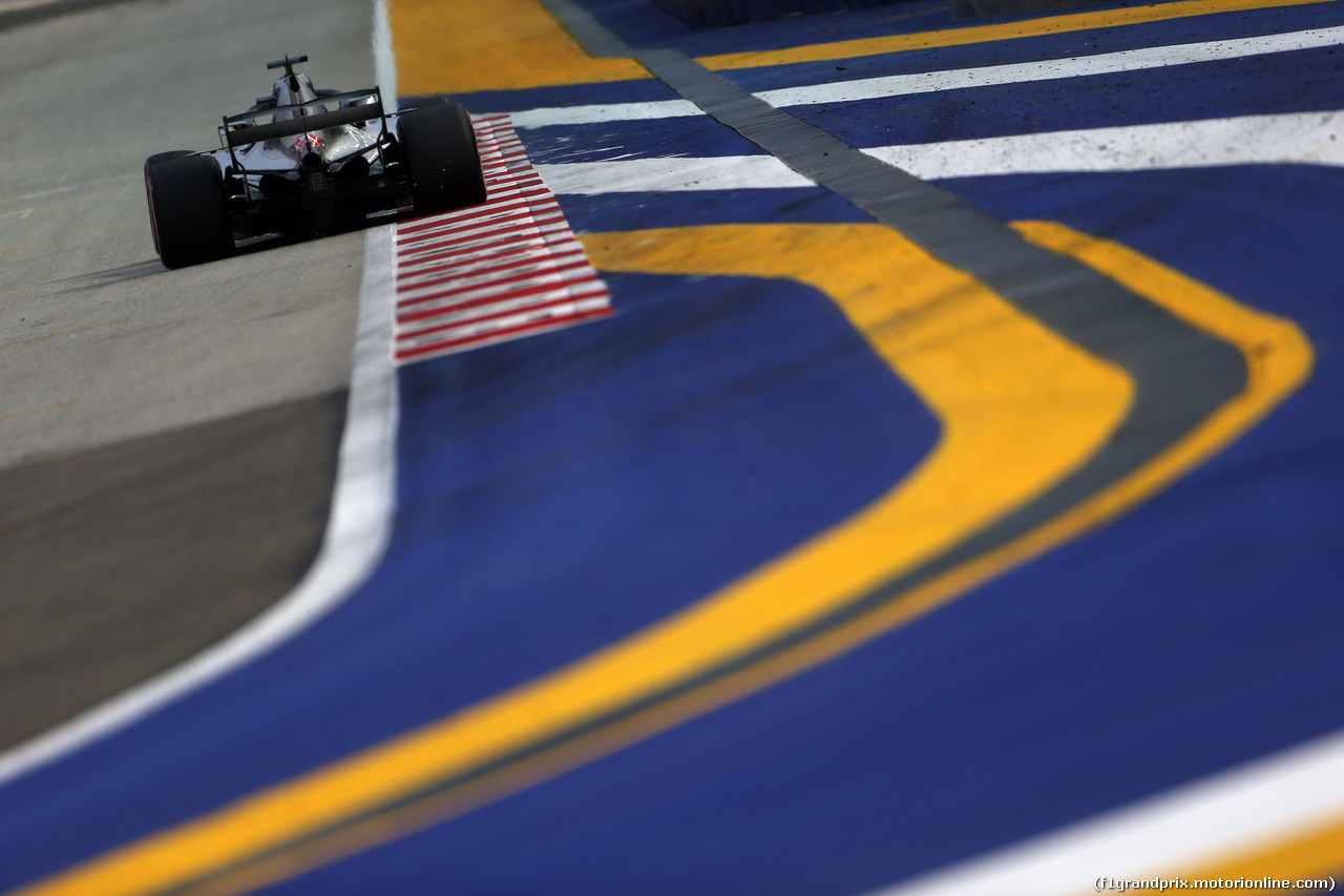 GP SINGAPORE, 15.09.2018 - Prove Libere 3, Lewis Hamilton (GBR) Mercedes AMG F1 W09