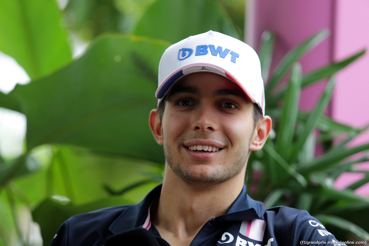 GP SINGAPORE, 15.09.2018 - Prove Libere 3, Esteban Ocon (FRA) Racing Point Force India F1 VJM11