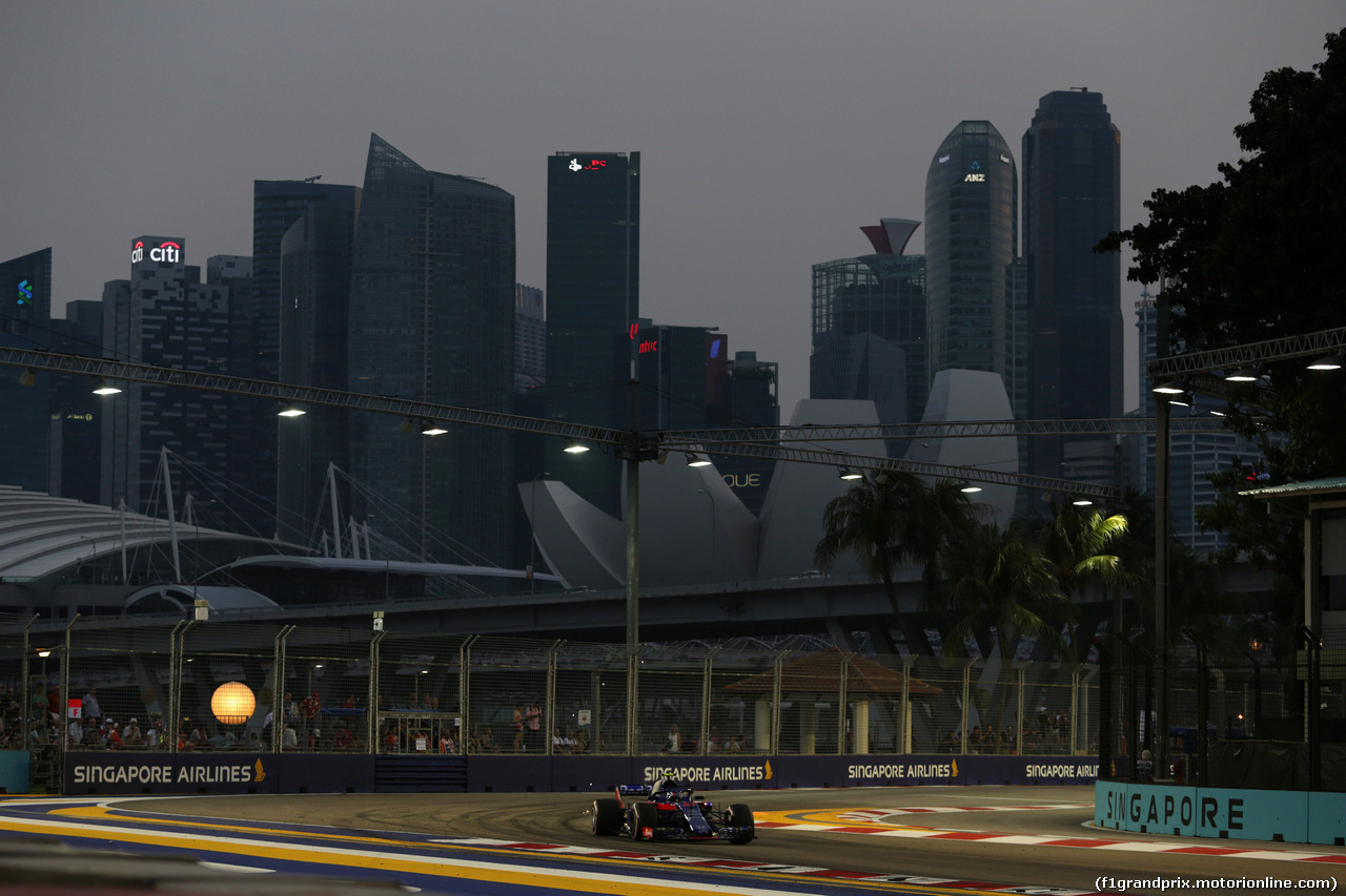 GP SINGAPORE, 15.09.2018 - Prove Libere 3, Pierre Gasly (FRA) Scuderia Toro Rosso STR13