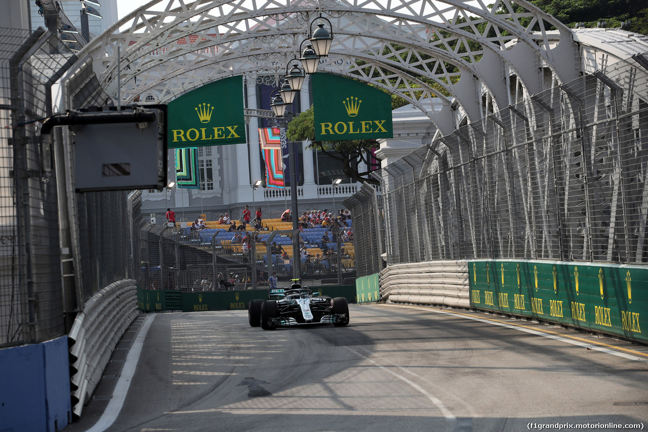 GP SINGAPORE, 14.09.2018 - Prove Libere 1, Valtteri Bottas (FIN) Mercedes AMG F1 W09