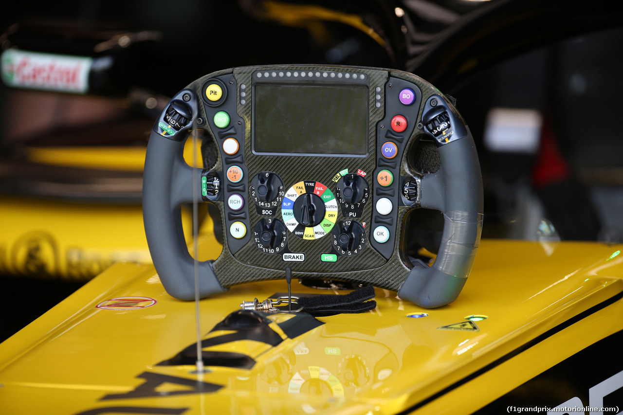 GP SINGAPORE, 14.09.2018 - Prove Libere 1, The steering wheel of Renault Sport F1 Team RS18