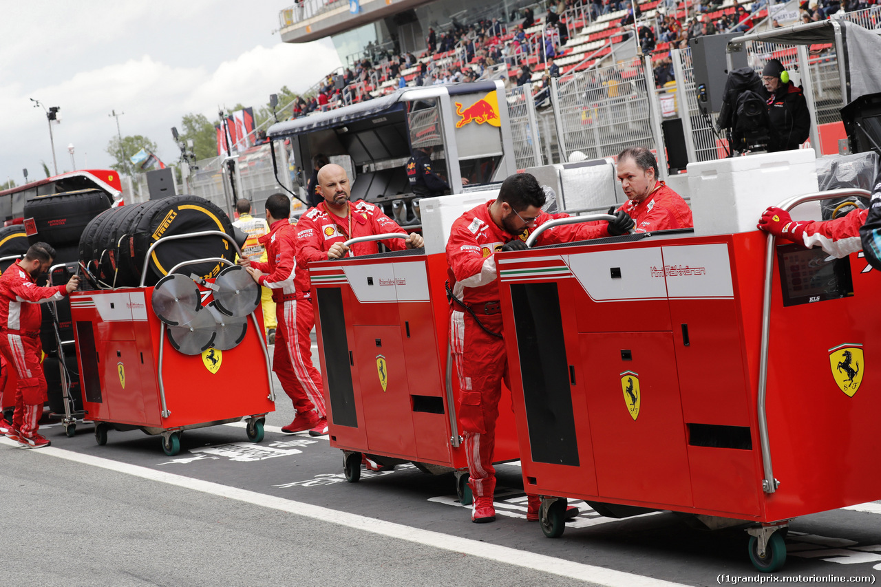 GP SPAGNA, 13.05.2018 - Gara, Ferrari meccanici