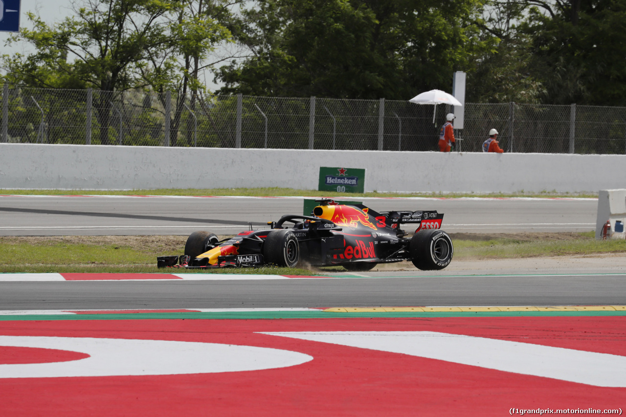 GP SPAGNA, 13.05.2018 - Gara, Daniel Ricciardo (AUS) Red Bull Racing RB14 spins