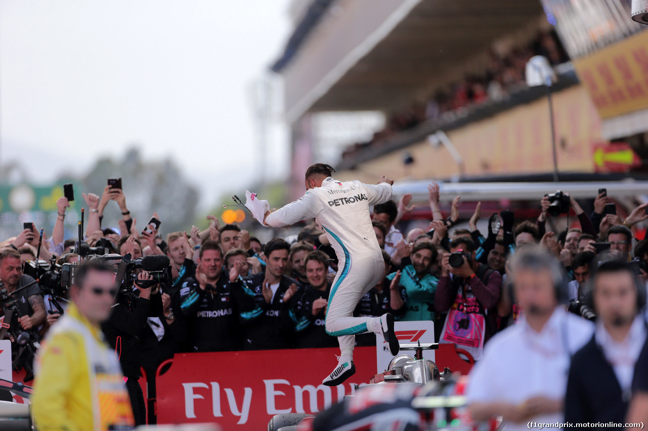 GP SPAGNA, 13.05.2018 - Gara, Lewis Hamilton (GBR) Mercedes AMG F1 W09 vincitore