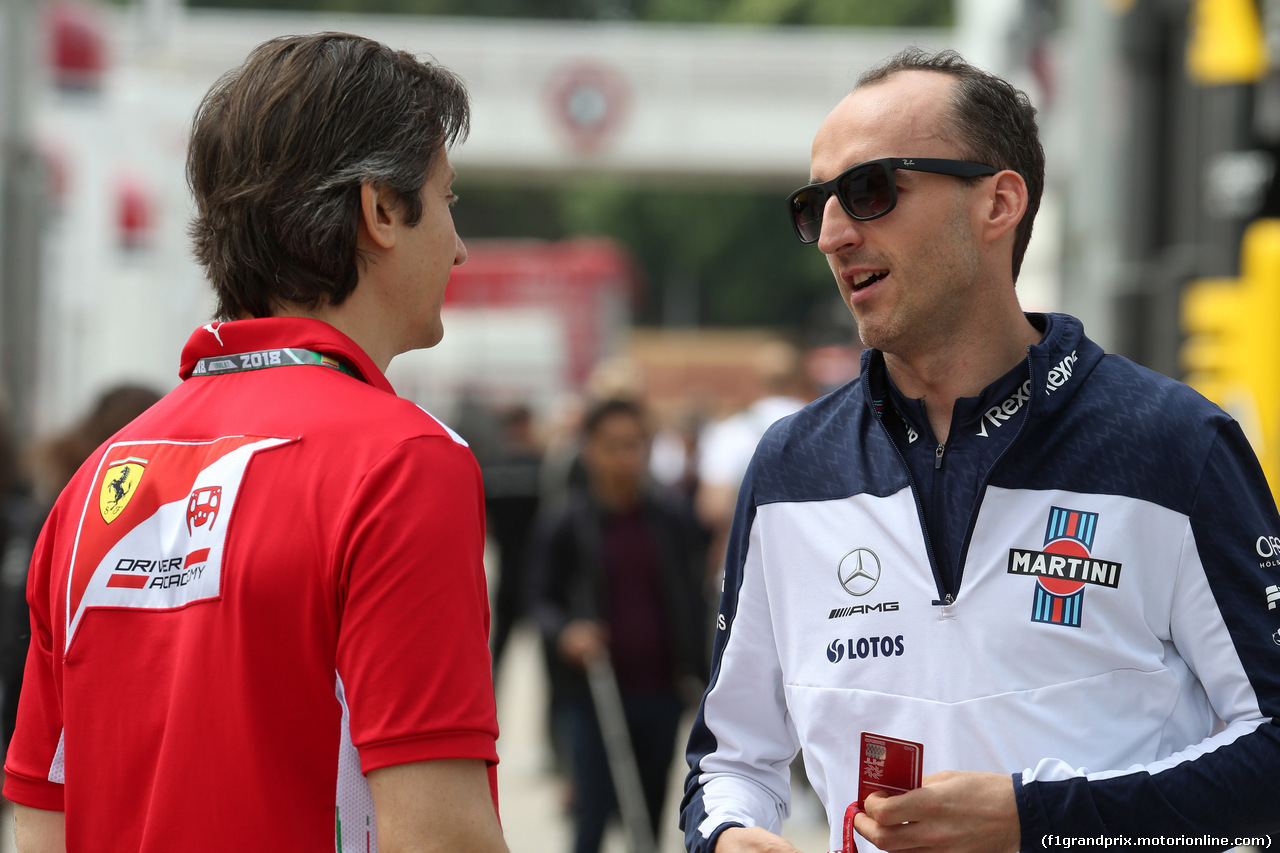 GP SPAGNA, 10.05.2018 - Massimo Rivola (ITA), Ferrari Driver Academy e Robert Kubica (POL) Williams FW41 Reserve e Development Driver