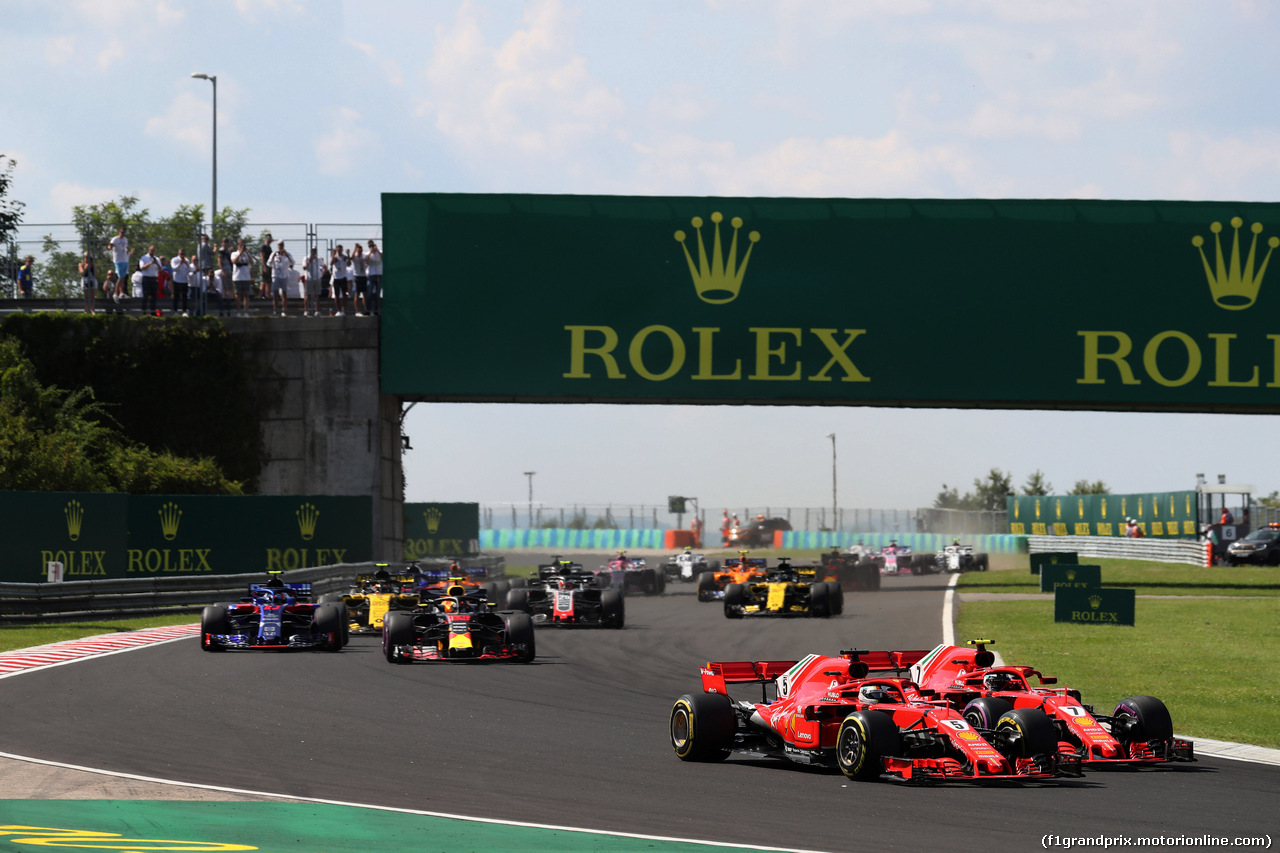 GP UNGHERIA, 29.07.2018 - Gara, Sebastian Vettel (GER) Ferrari SF71H e Kimi Raikkonen (FIN) Ferrari SF71H