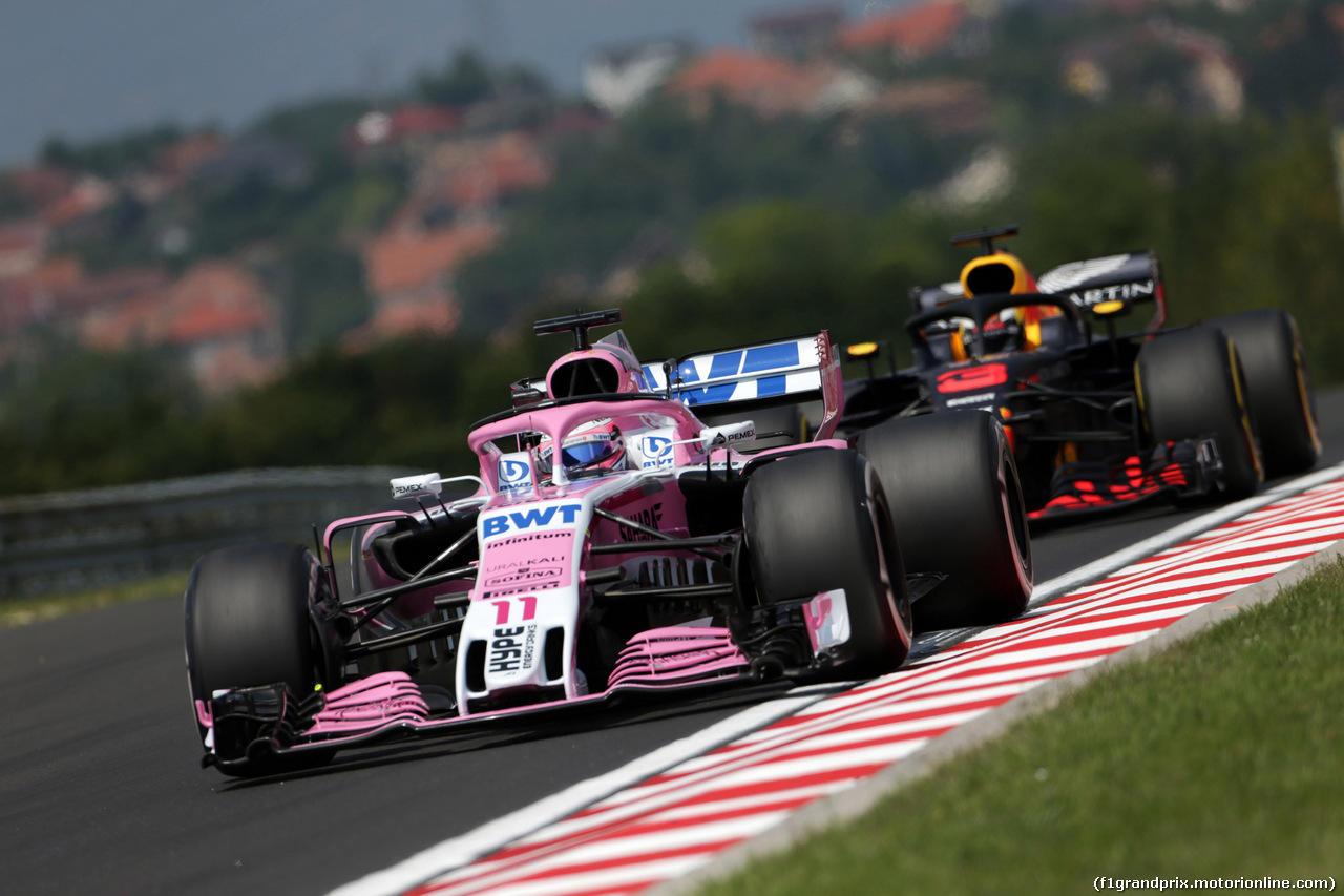 GP UNGHERIA, 27.07.2018 - Prove Libere 1, Sergio Perez (MEX) Sahara Force India F1 VJM011 e Daniel Ricciardo (AUS) Red Bull Racing RB14