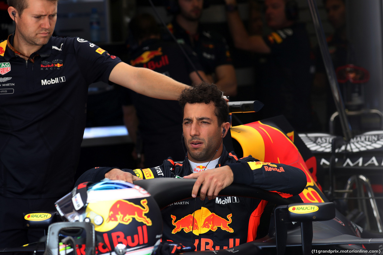 GP UNGHERIA, 27.07.2018 - Prove Libere 2, Daniel Ricciardo (AUS) Red Bull Racing RB14