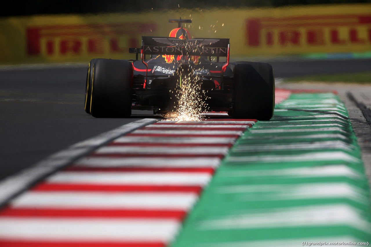 GP UNGHERIA, 27.07.2018 - Prove Libere 2, Daniel Ricciardo (AUS) Red Bull Racing RB14