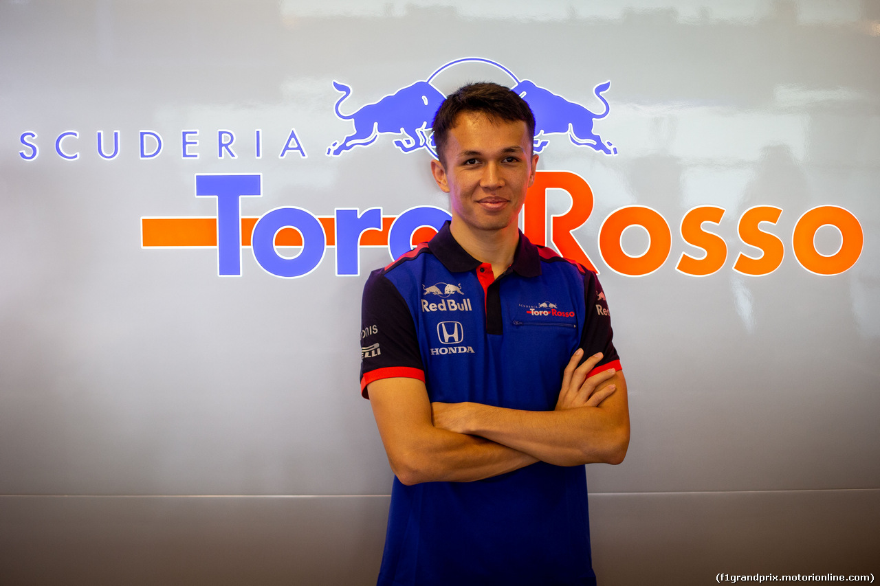 TEST F1 ABU DHABI 27 NOVEMBRE, Alexander Albon (THA) Scuderia Toro Rosso.
27.11.2018.