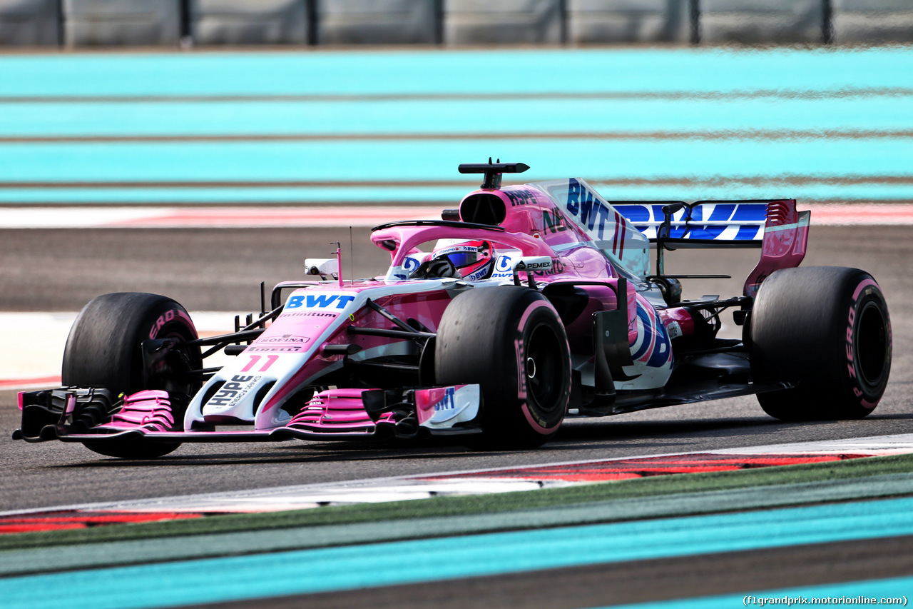 TEST F1 ABU DHABI 27 NOVEMBRE, Sergio Perez (MEX) Racing Point Force India F1 VJM11.
27.11.2018.