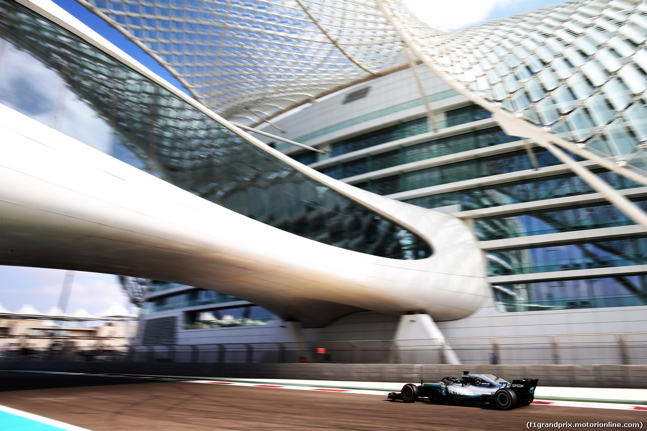 TEST F1 ABU DHABI 27 NOVEMBRE, Valtteri Bottas (FIN) Mercedes AMG F1 W09.
27.11.2018.