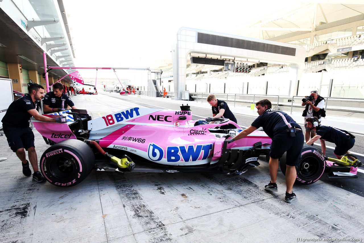 TEST F1 ABU DHABI 27 NOVEMBRE, Lance Stroll (CDN) Racing Point Force India F1 VJM11.
27.11.2018.