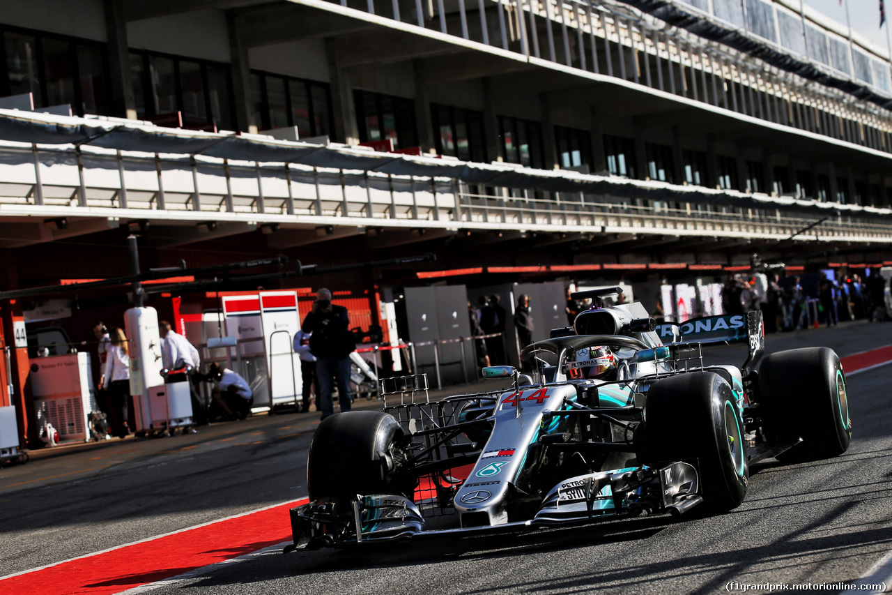 TEST F1 BARCELLONA 15 MAGGIO, Lewis Hamilton (GBR) Mercedes AMG F1 W09 running sensor equipment.
15.05.2018.