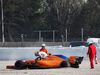 TEST F1 BARCELLONA 26 FEBBRAIO, Fernando Alonso (ESP) McLaren MCL33 in the gravel trap with a wheel missing.
26.02.2018.