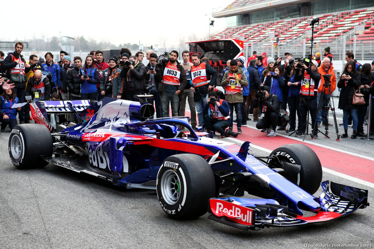 TEST F1 BARCELLONA 26 FEBBRAIO, The Scuderia Toro Rosso STR13 is revealed.
26.02.2018.