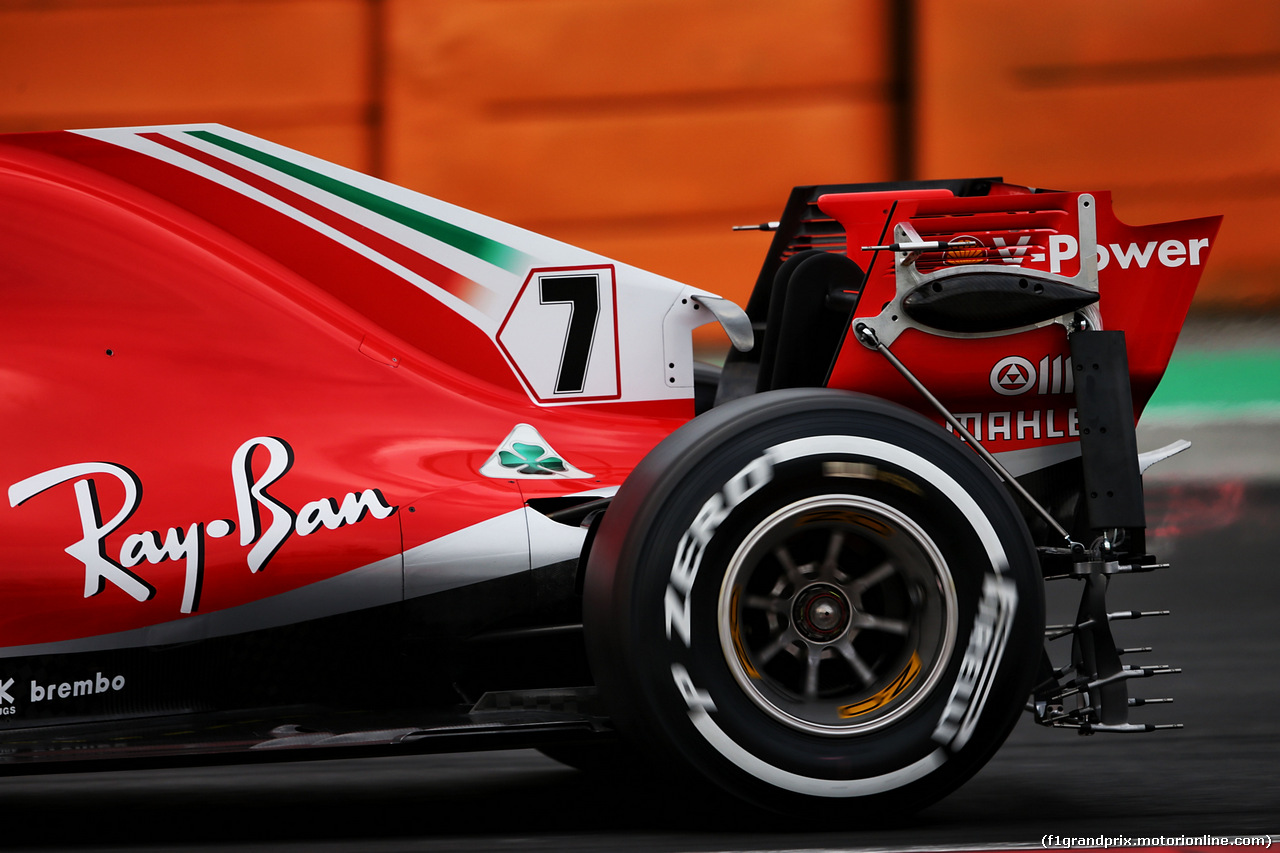 TEST F1 BARCELLONA 26 FEBBRAIO, Kimi Raikkonen (FIN) Ferrari SF71H rear wing sensor equipment.
26.02.2018.