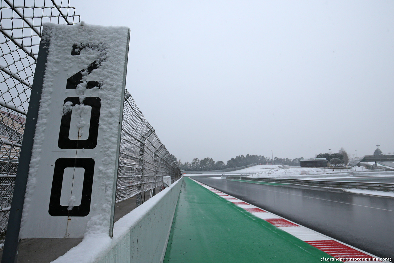 TEST F1 BARCELLONA 28 FEBBRAIO, Track Atmosfera with snow
28.02.2018.