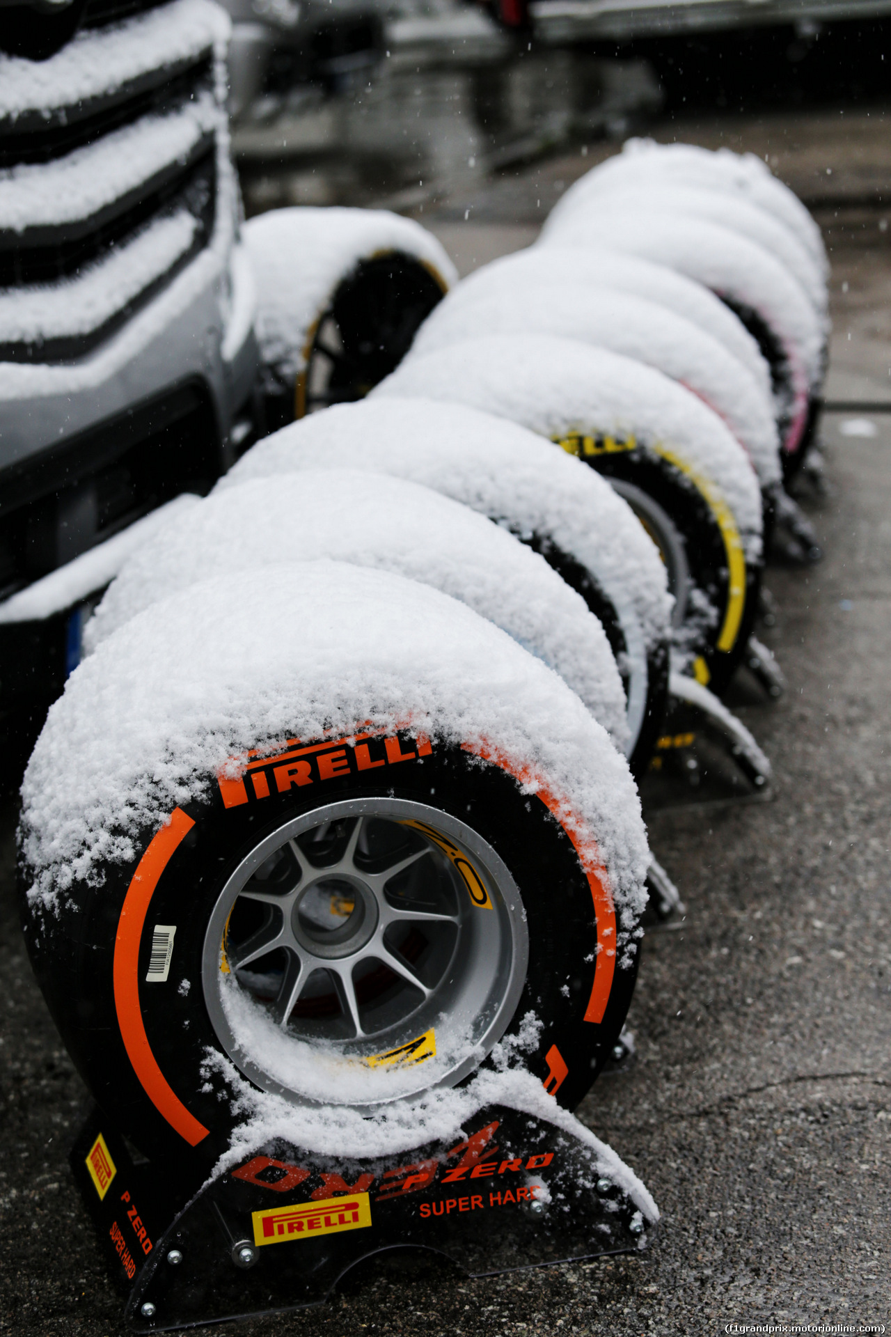 TEST F1 BARCELLONA 28 FEBBRAIO, Pirelli tyres covered in snow.
28.02.2018.
