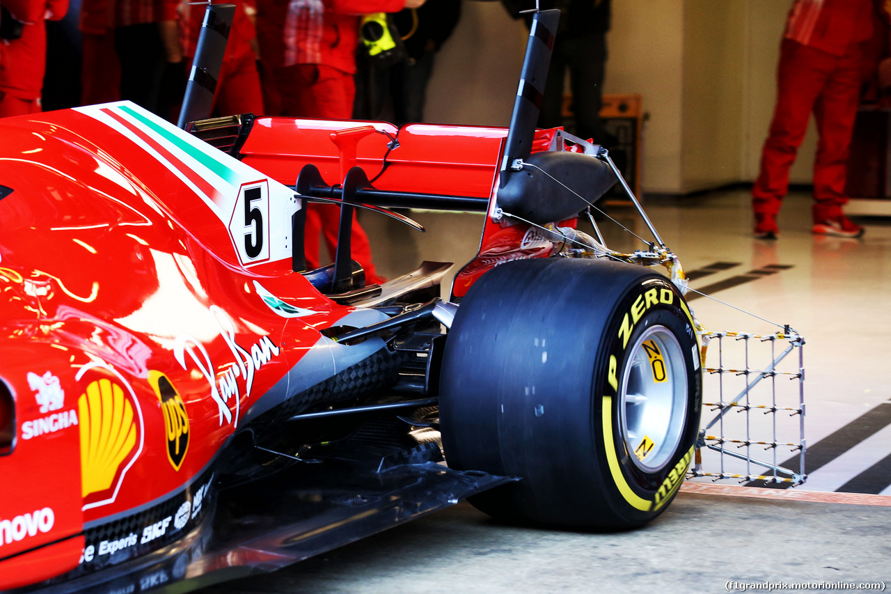 TEST F1 BARCELLONA 6 MARZO, Sebastian Vettel (GER) Ferrari SF71H - sensor equipment e rear suspension detail.
06.03.2018.