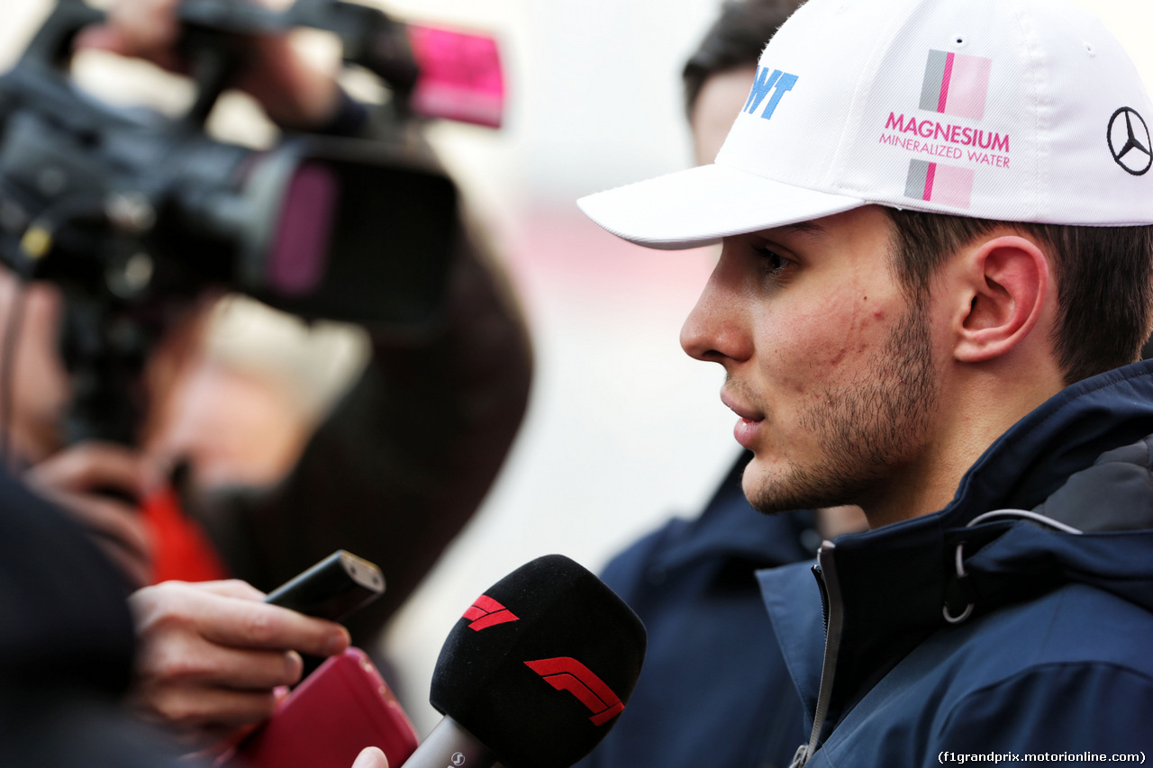 TEST F1 BARCELLONA 7 MARZO, Esteban Ocon (FRA) Sahara Force India F1 Team with the media.
07.03.2018.