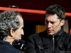 TEST F1 BARCELLONA 7 MARZO, (L to R): Alain Prost (FRA) Renault Sport F1 Team Special Advisor with Loic Duval (FRA).
07.03.2018.