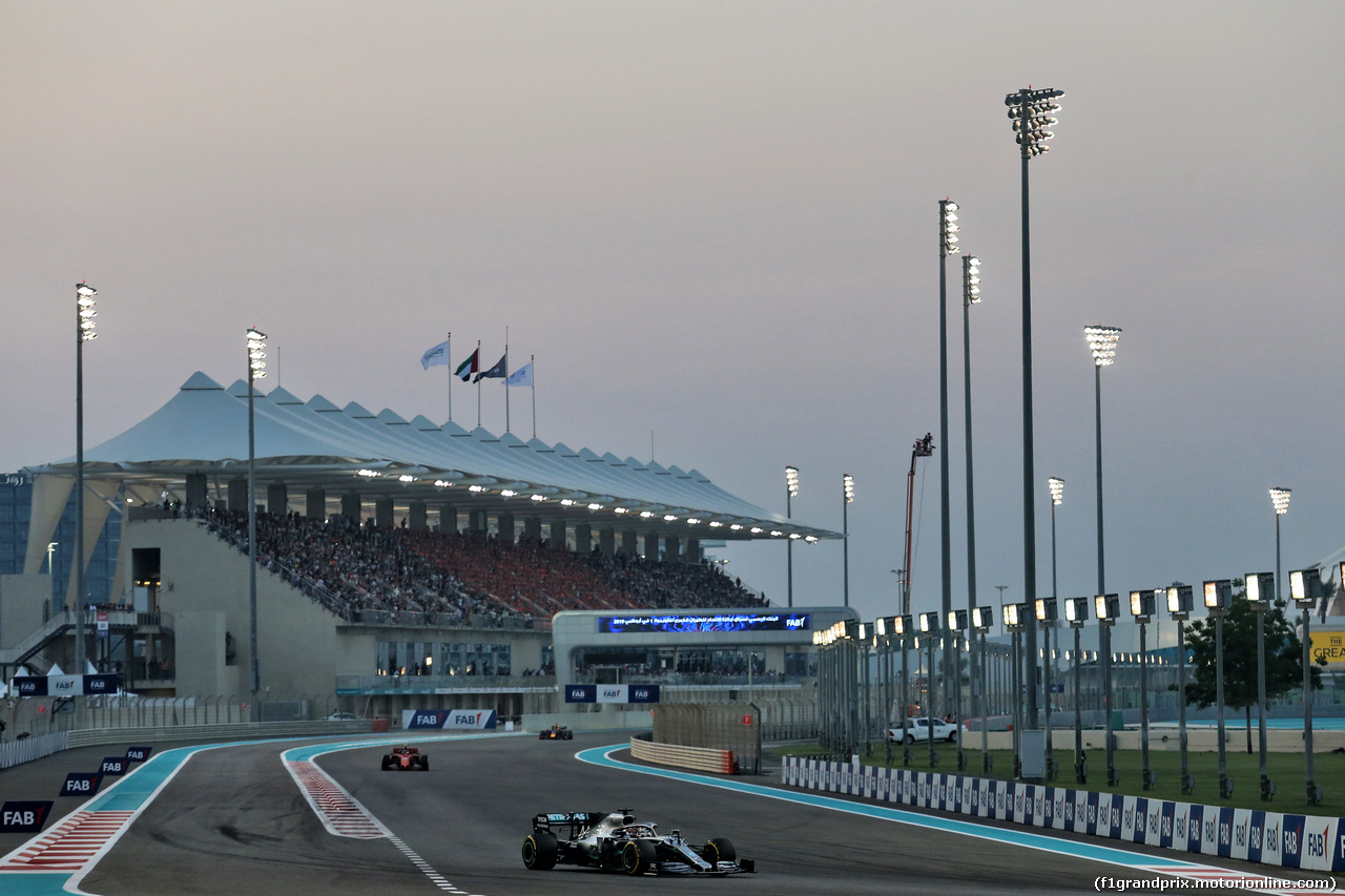 GP ABU DHABI, Lewis Hamilton (GBR) Mercedes AMG F1 W10.
01.12.2019.
