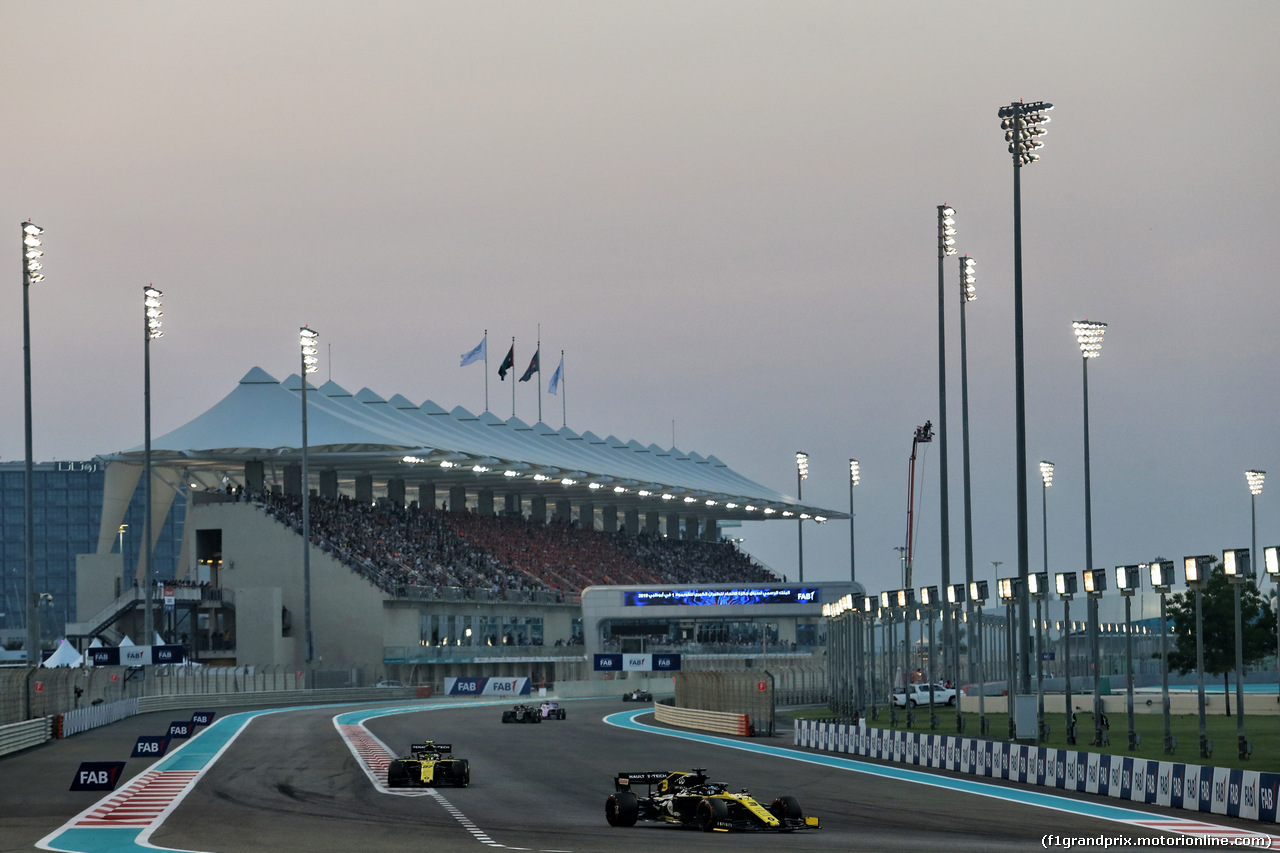 GP ABU DHABI, Daniel Ricciardo (AUS) Renault F1 Team RS19.
01.12.2019.