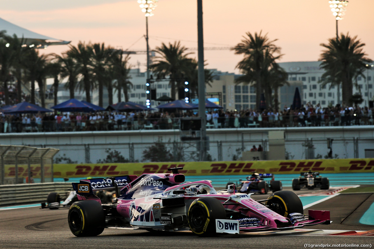 GP ABU DHABI, Sergio Perez (MEX) Racing Point F1 Team RP19.
01.12.2019.