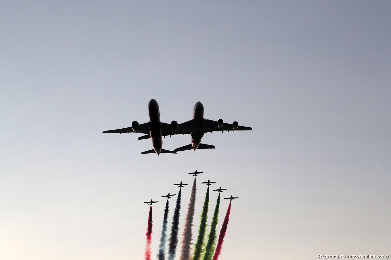 GP ABU DHABI, 01.12.2019 - Gara, Air display