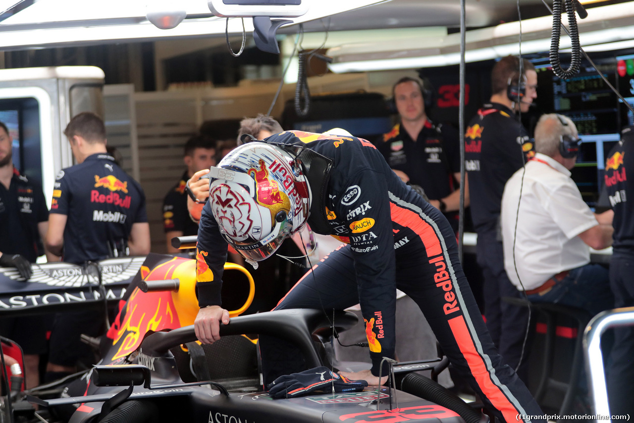 GP ABU DHABI, 30.11.2019 - Max Verstappen (NED) Red Bull Racing RB15