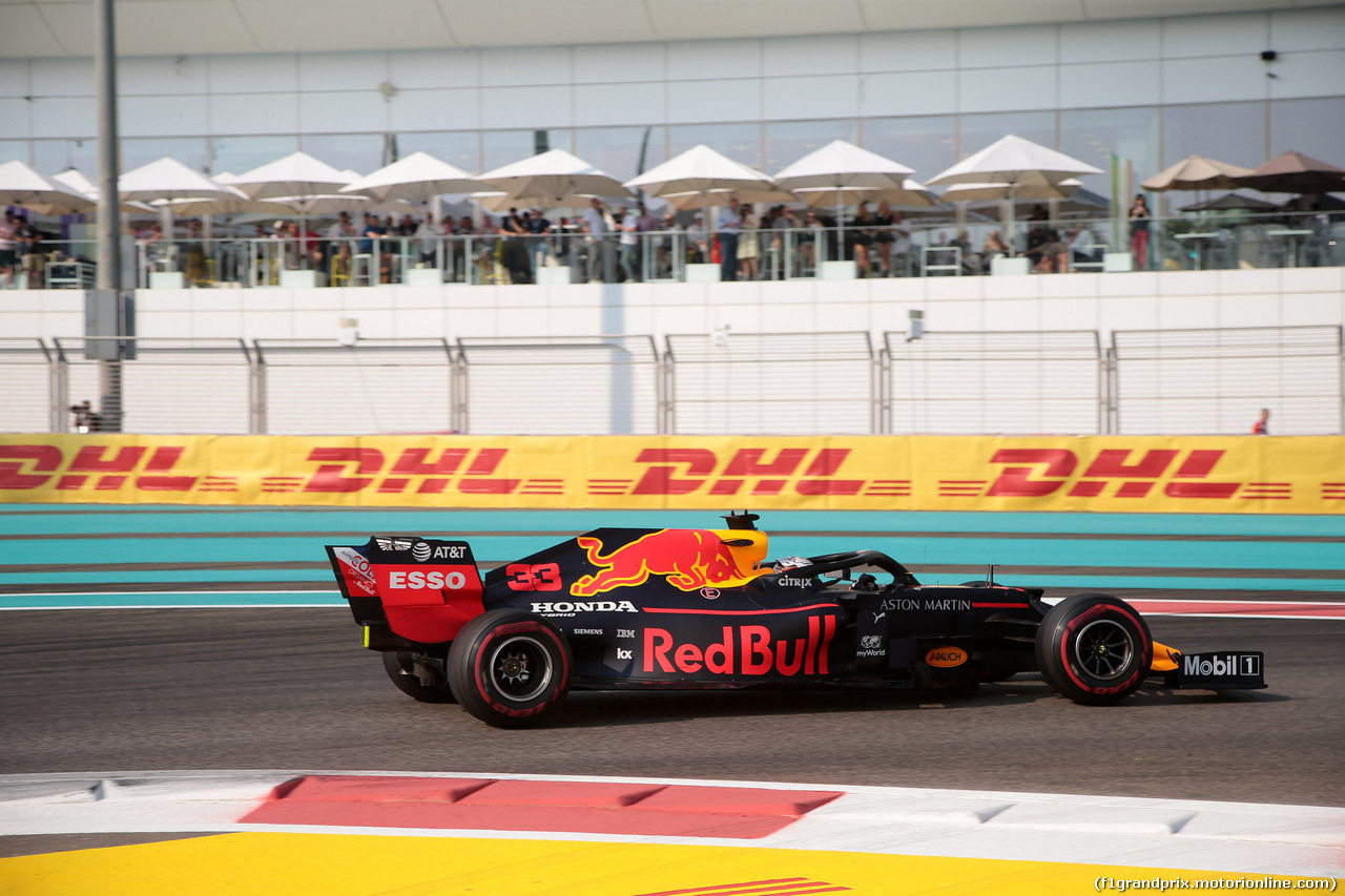 GP ABU DHABI, 30.11.2019 - Max Verstappen (NED) Red Bull Racing RB15
