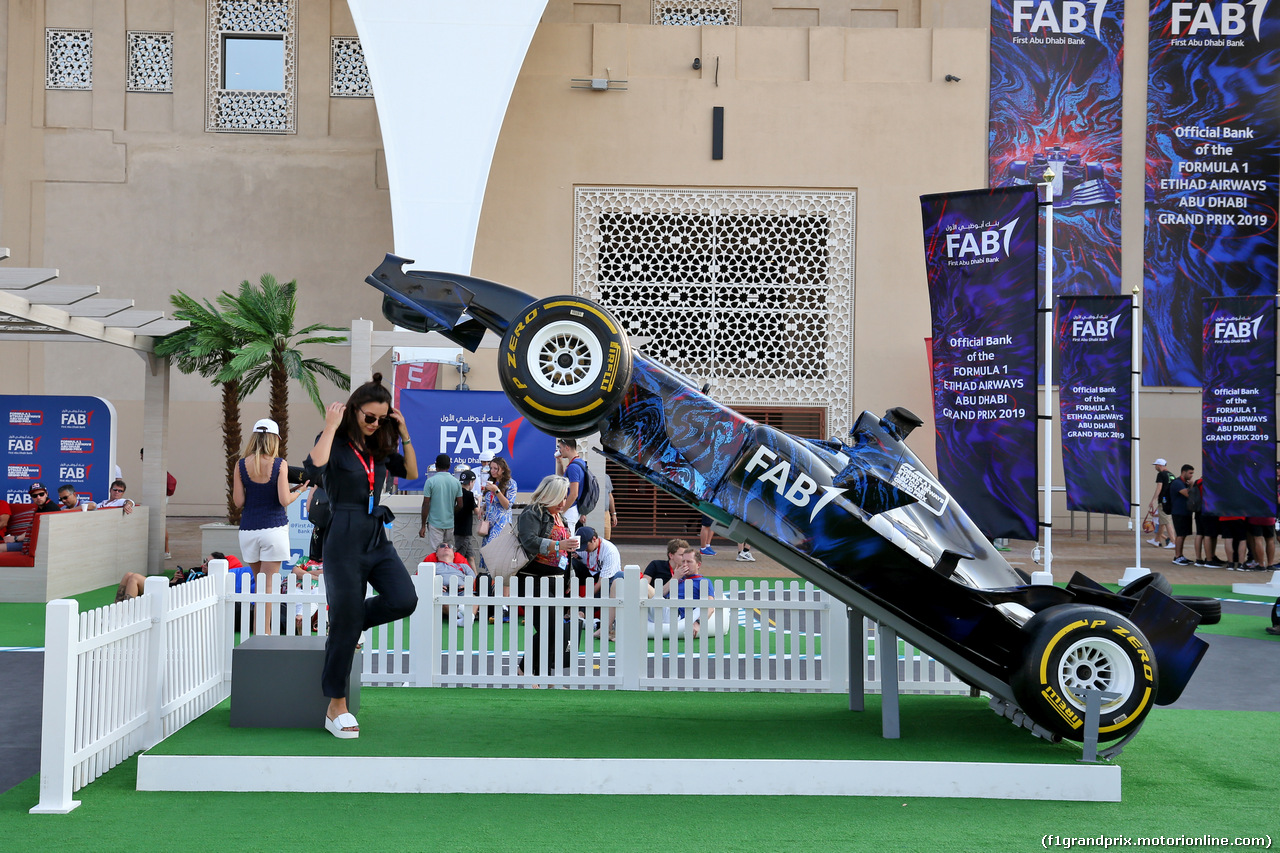 GP ABU DHABI, Circuit Atmosfera - FanZone.
30.11.2019.