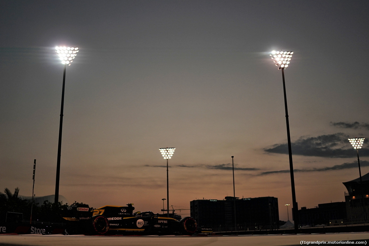 GP ABU DHABI, Nico Hulkenberg (GER) Renault F1 Team RS19.
30.11.2019.