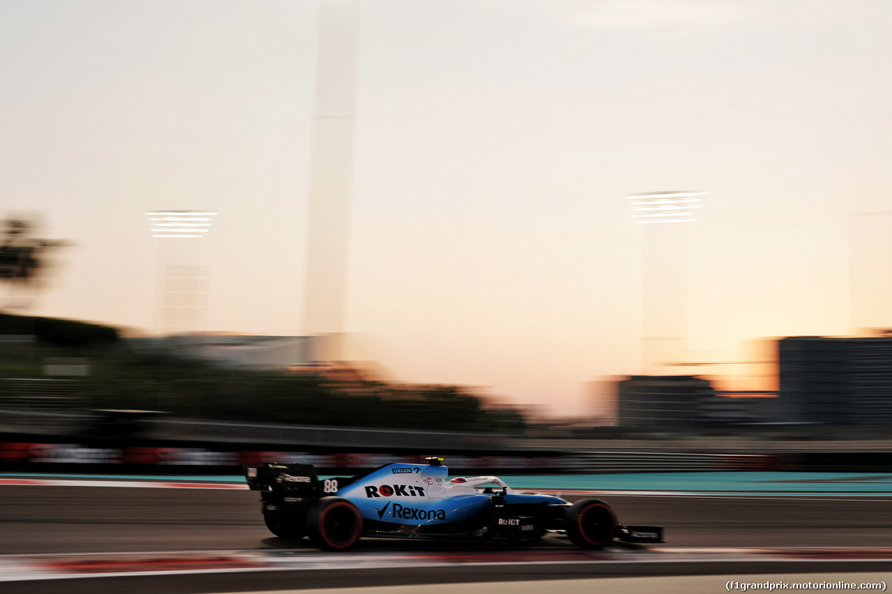 GP ABU DHABI, Robert Kubica (POL) Williams Racing FW42.
30.11.2019.
