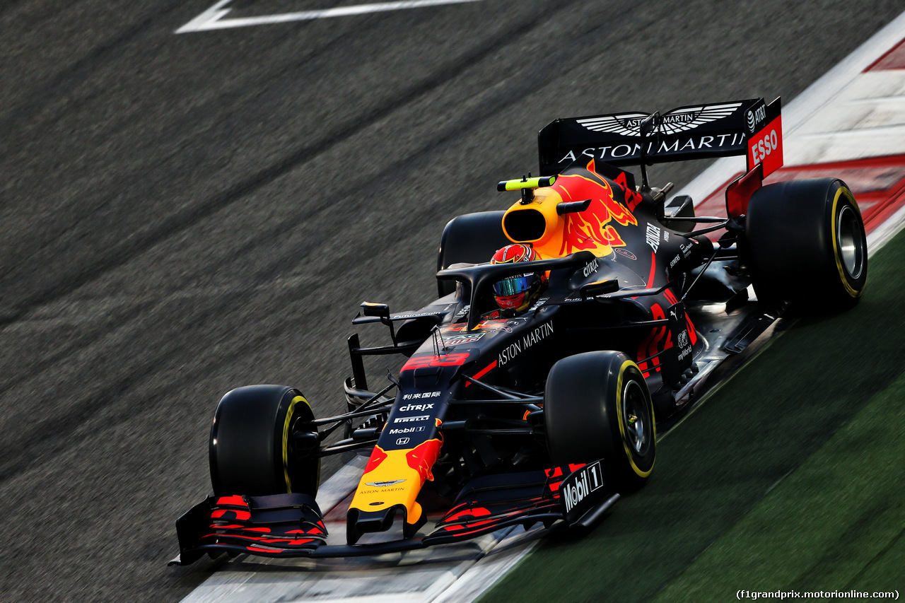 GP ABU DHABI, Alexander Albon (THA) Red Bull Racing RB15.
30.11.2019.