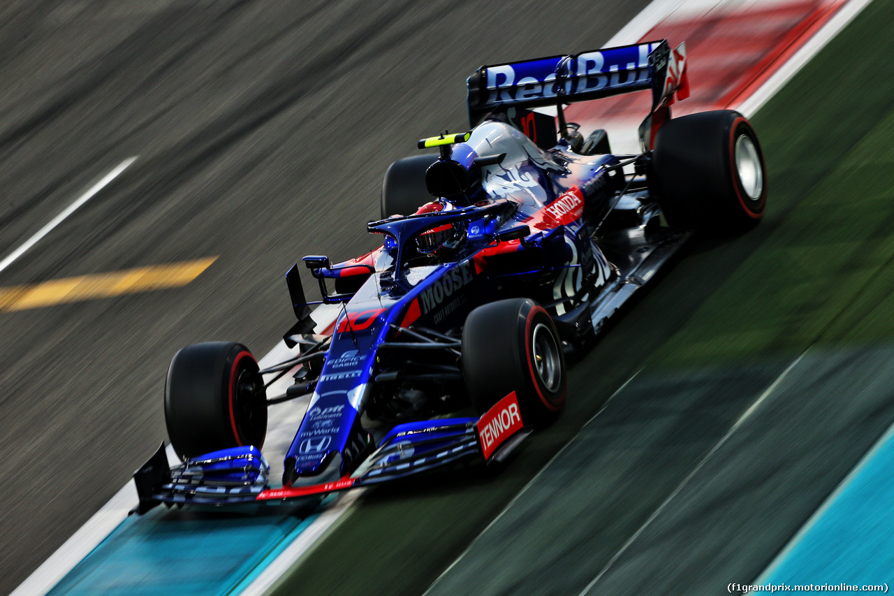 GP ABU DHABI, Pierre Gasly (FRA) Scuderia Toro Rosso STR14.
30.11.2019.