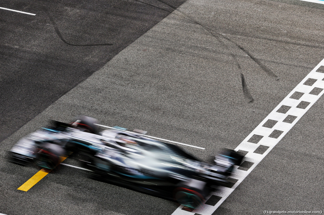 GP ABU DHABI, Lewis Hamilton (GBR) Mercedes AMG F1 W10.
30.11.2019.