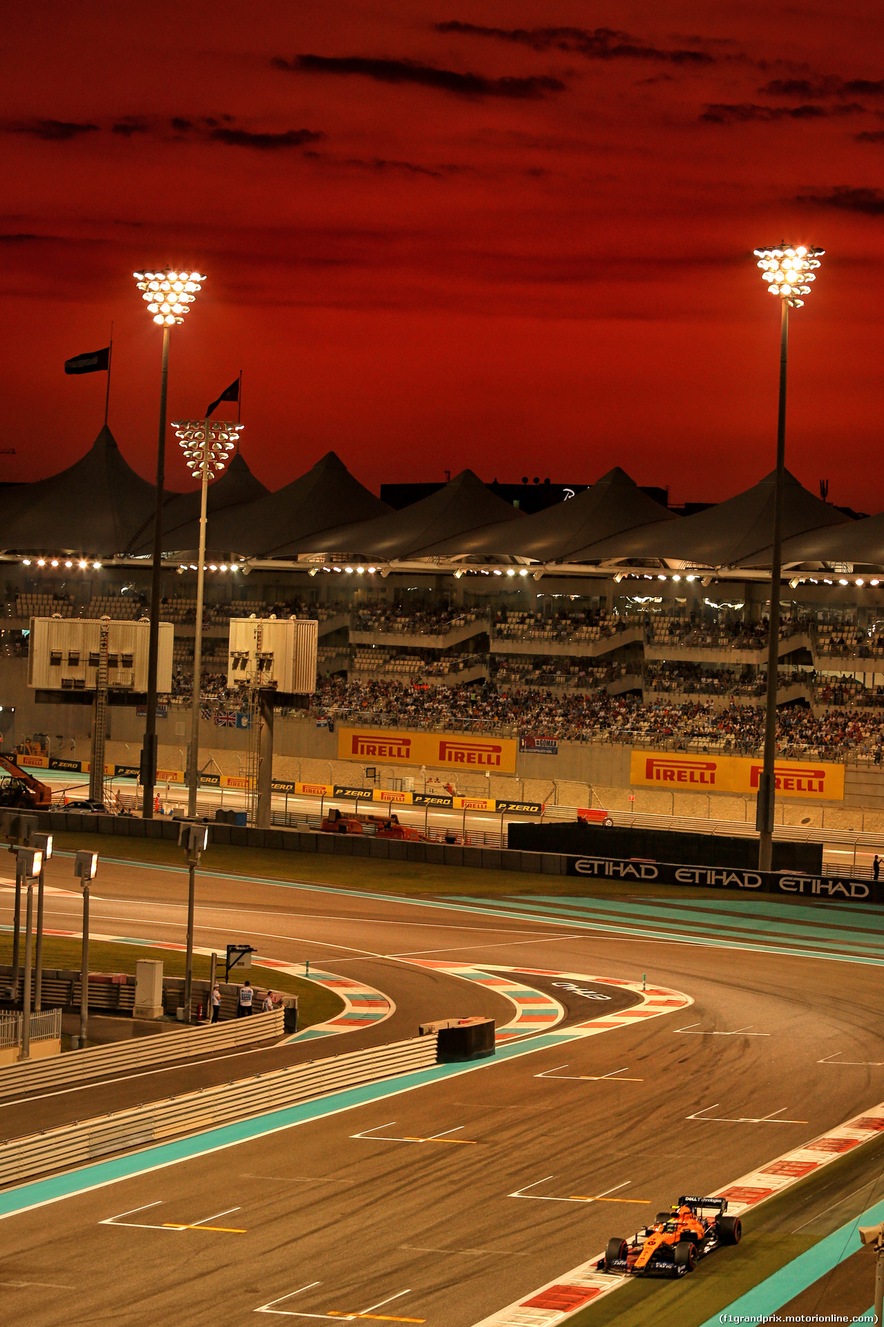 GP ABU DHABI, Lando Norris (GBR) McLaren MCL34.
30.11.2019.