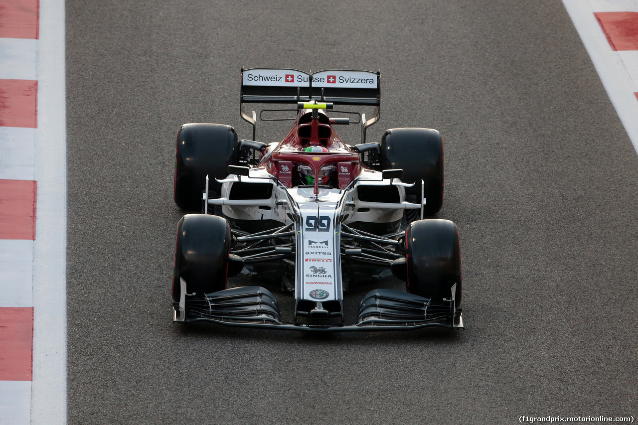 GP ABU DHABI, 30.11.2019 -  Antonio Giovinazzi (ITA) Alfa Romeo Racing C38