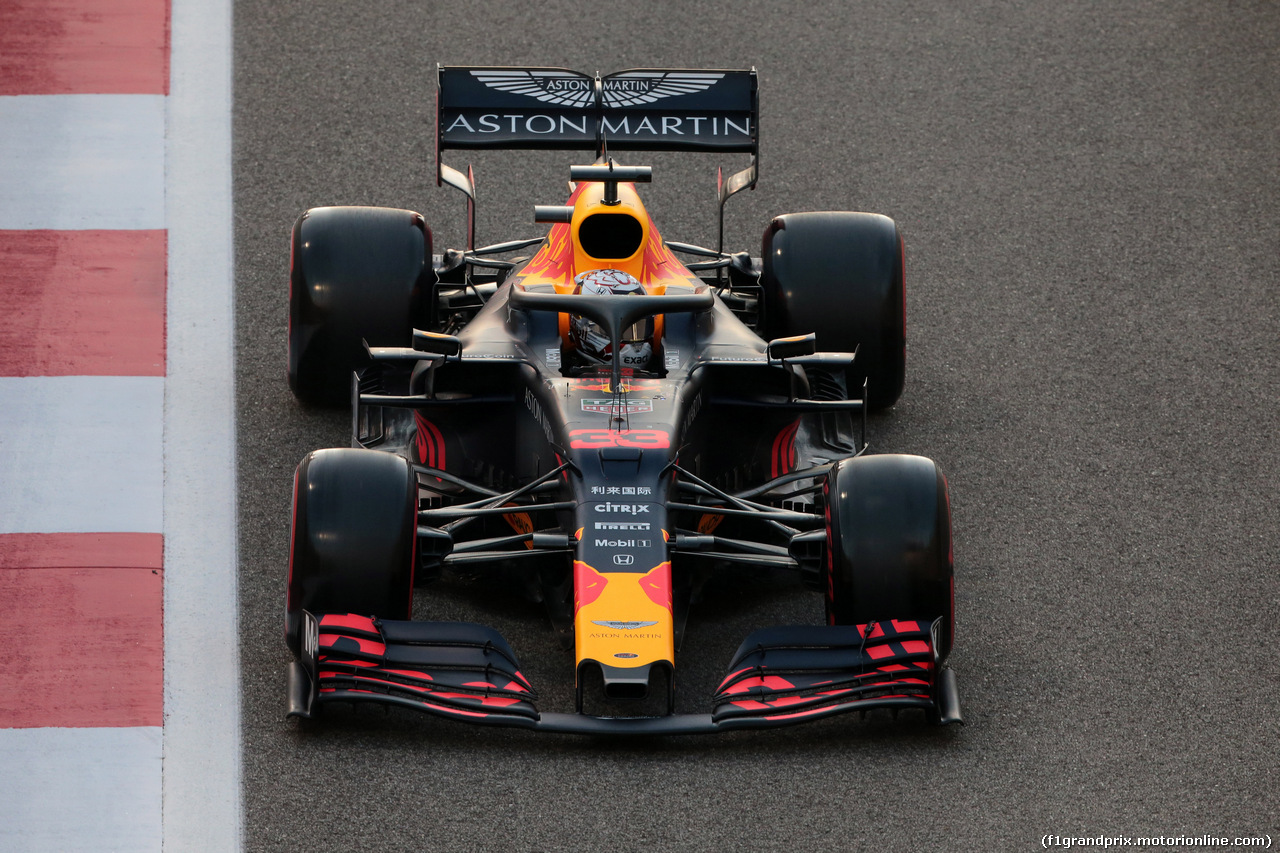 GP ABU DHABI, 30.11.2019 -  Max Verstappen (NED) Red Bull Racing RB15