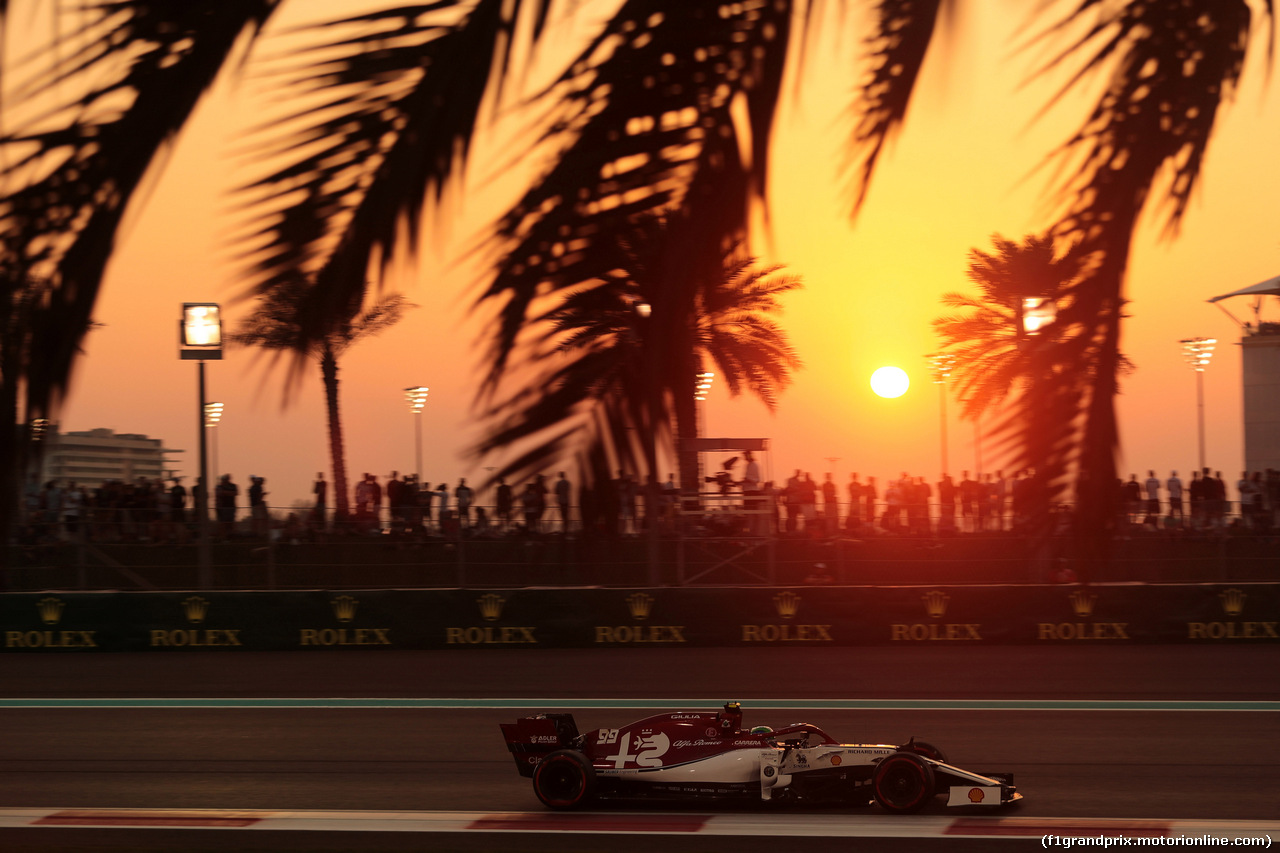 GP ABU DHABI, 30.11.2019 -  Antonio Giovinazzi (ITA) Alfa Romeo Racing C38