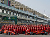 GP ABU DHABI, (L to R): Sebastian Vettel (GER) Ferrari e Charles Leclerc (MON) Ferrari at a team photograph.
30.11.2019.